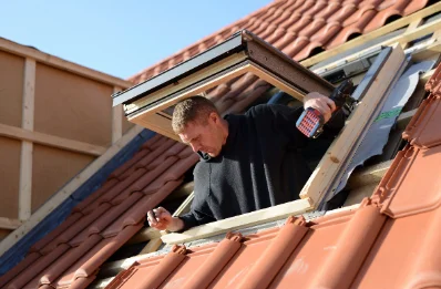 Pose de fenêtres de toit Velux à Glanges